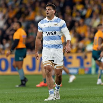 Argentinian team playing rugby (2)