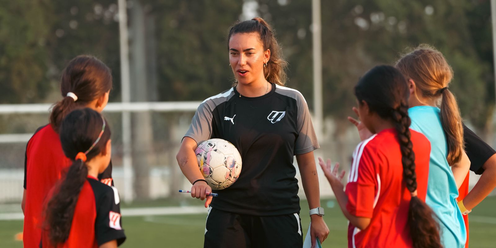 Girls Head Coach Daphne Martinez with our Girls Squad at LaLiga Academy Dubai in Police Academy Park in Al Sufouh